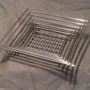 Metal fruit/vegi holder